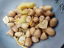 Soupe de graines de lotus.