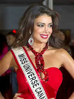 Photographie montrant Miss Univers Canada 2012, Sahar Biniaz