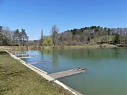 L'extrémité nord du lac de Neufont.