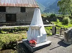 Sculpture en marbre blanc