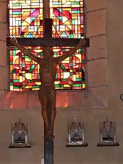 Le Christ en croix du XVe&nbsp;siècle.