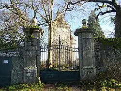 Le portail nord-ouest.