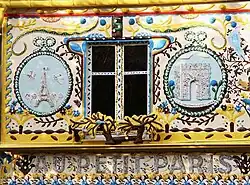 Détails façade du Petit-Paris.