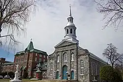Église Notre-Dame-du-Rosaire conçue par Victor Bourgeau.