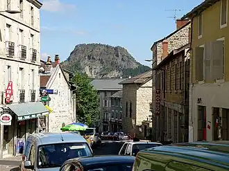 Le suc de Monac depuis la rue Chaussade à Saint-Julien-Chapteuil.