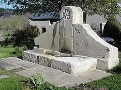 Fontaine du village.