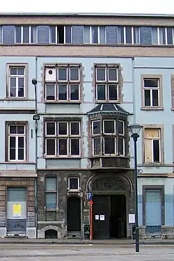 Façade néogothique de Saint-Luc rue Sainte-Marie avant sa démolition.