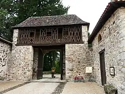 Le châtelet d'entrée.