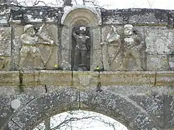 Détail de la porte triomphale.