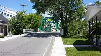Pont sur la rivière des Envies, rue Principale (route 352) à Saint-Stanislas.