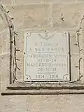 Plaque monument aux morts.