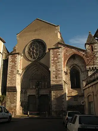 Entrée de l'église Saint-Urcisse à Cahors.