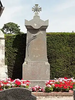 Monument aux morts.