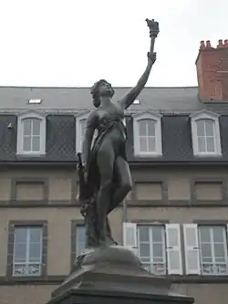 Fontaine de la Renommée (1888, détail), Saint-Flour.