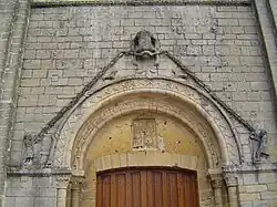 Tympan roman, façade ouest.