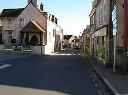 L'avenue de l'Auvergne en 2012.
