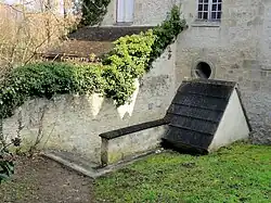 Fontaine Saint-Jean-Baptiste.