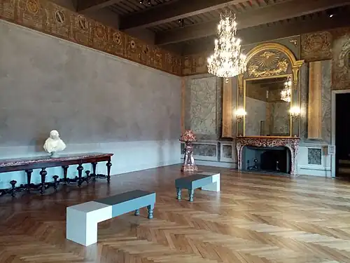 Salle des états diocésains au palais de l'Évêché de Castres.