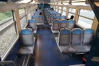 Salle inférieure rénovée.