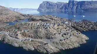 île d'Uummannaq (en), Groenland.
