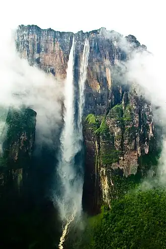 Le Salto Ángel, dans le parc national Canaima au Venezuela.