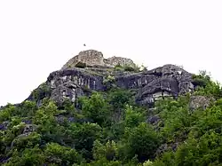 Ruines de la Forteresse de Montecalvo