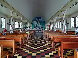 Intérieur de San Juan Bosco.