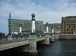 Image liée à la cérémonie