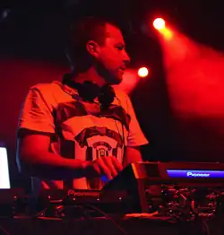 Description de cette image, également commentée ci-après