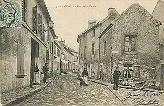 La rue Saint-Denis.
