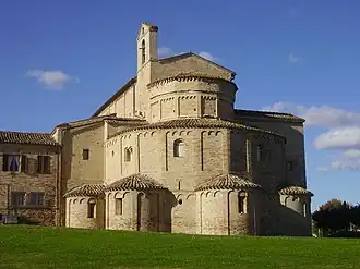 Abbaye de Santa Maria a Pie' di Chienti.