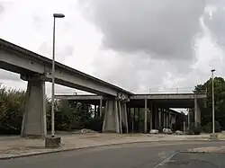 La plate-forme de retournement à l'extrémité sud du rail à Saran.