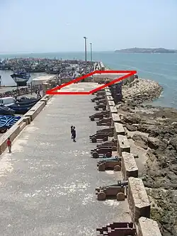 Le Castelo Real était très probablement situé à la fin des fortifications de la Scala del Mar, construite au XVIIIe&nbsp;siècle.