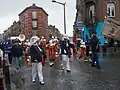 Le Scharnaval défilant avenue Chazal
