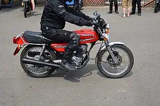 Image illustrative de l’article Honda CB 125 T