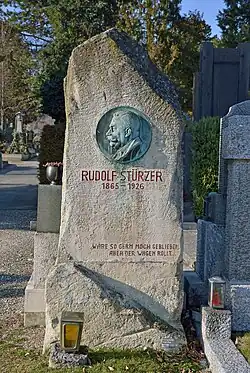 L'écrivain Rudolf Stürzer&nbsp;(de)