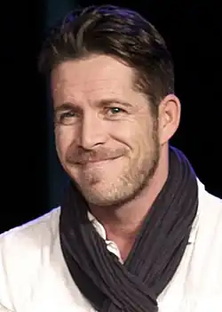 Sean Maguire interprète Robin des Bois