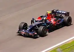 photographie d'une monoplace Toro Rosso de Formule 1