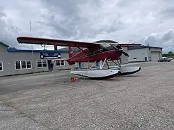 Tarmac de l'aérodrome de Lac-à-la-Tortue, chemin de la Vigilance