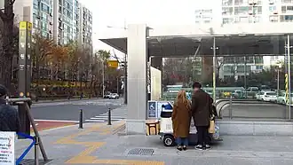 Accès n°1 à la station, en 2018.