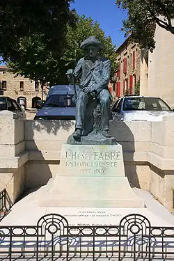 Bronze de Jean-Henri Fabre.