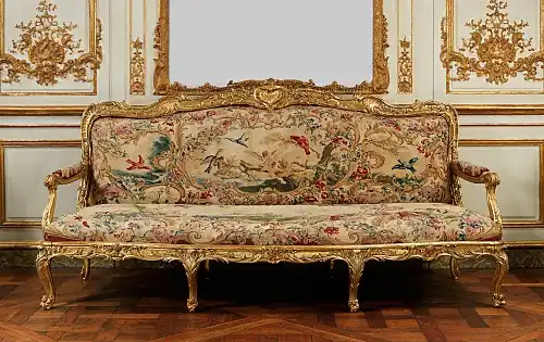 Canapé, Metropolitan Museum (1754–1756).