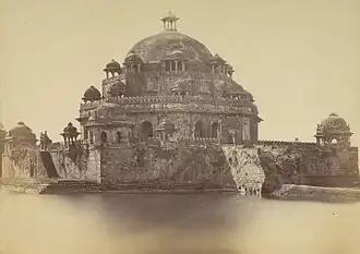 Le tombeau de Sher Shah Suri à Sasaram