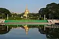 La pagode Shwedagon à Rangoon.