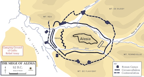 Carte schématique du siège d'Alésia établie à partir des fouilles françaises et franco-allemandes (1991-1997).