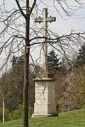 Croix à l'emplacement exact du monastère.