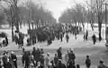 Foule au parc La Fontaine, 1938.