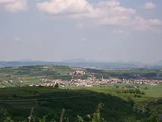 Description de cette image, également commentée ci-après