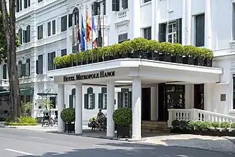 l'Hôtel Métropole.