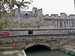 arrivée de la Sorgue rue des Teinturiers